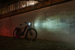 Giant Recon E HL1000 Ebike Front Light - Black 19 Giant Recon E HL1000 Ebike Front Light - Black -Cycle Fix 11 146