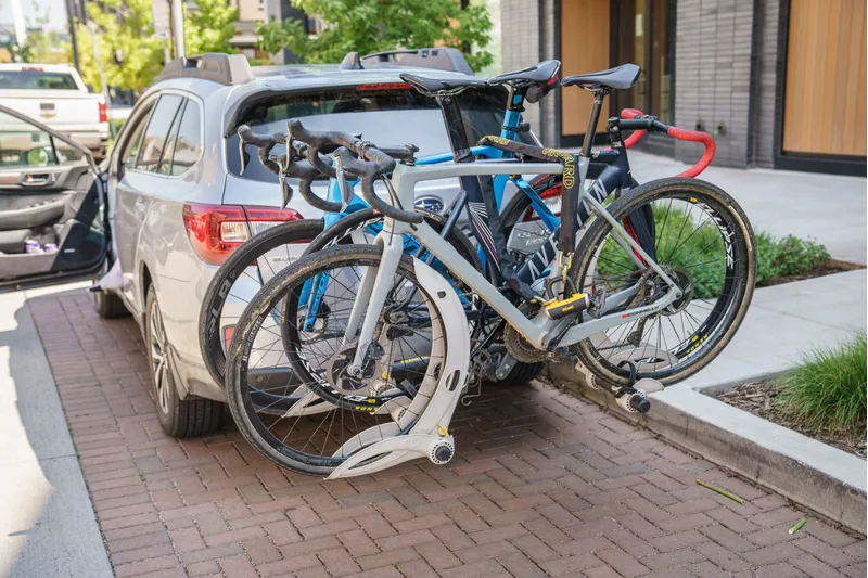 Onguard Beast Chain Lock With Shackle Lock - 180cm X 14mm 3 Onguard Beast Chain Lock With Shackle Lock - 180cm X 14mm - Image 3