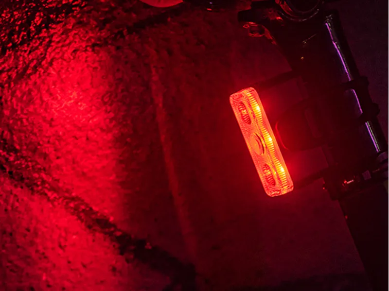 Ravemen TR300 300 Lumen USB Rechargeable Rear Light 5 Ravemen TR300 300 Lumen USB Rechargeable Rear Light - Image 5