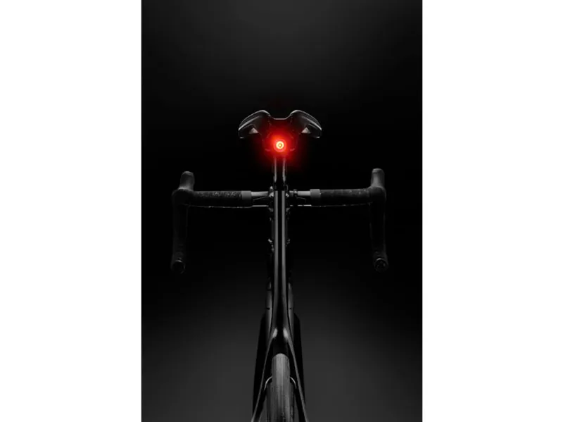 Giant Recon TL 100 Rear Light - Black 5 Giant Recon TL 100 Rear Light - Black - Image 5