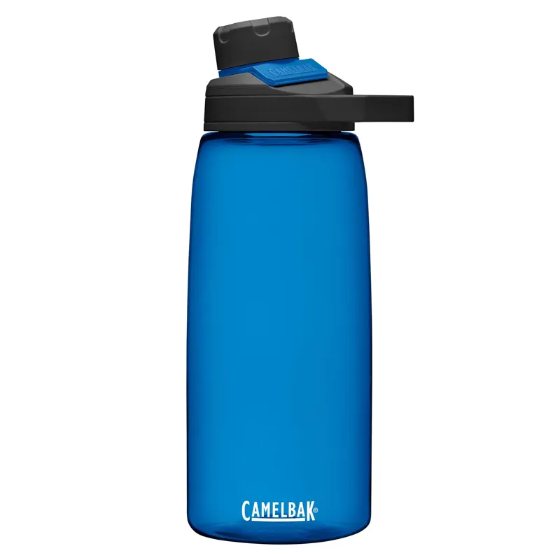 Camelbak Chute Mag Water Bottle - 1L - Oxford 6 Camelbak Chute Mag Water Bottle - 1L - Oxford - Image 6