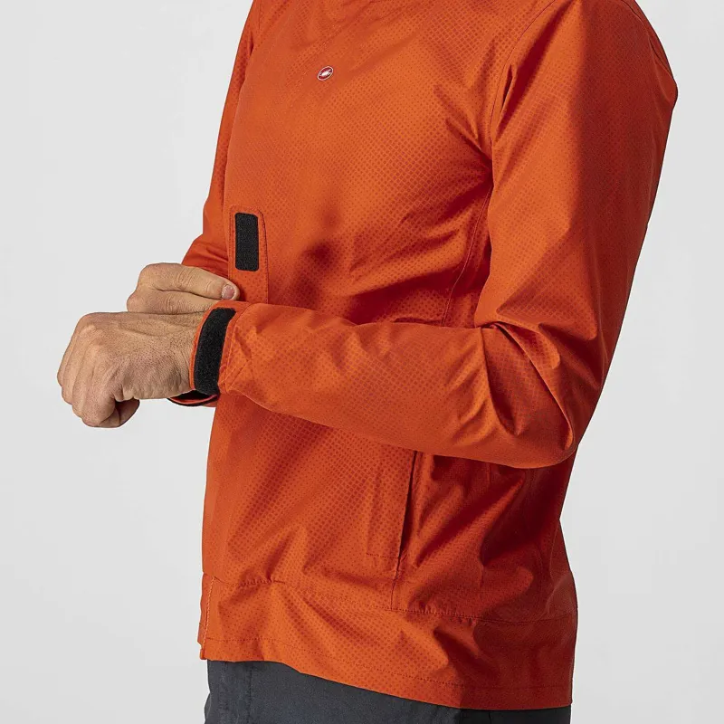Castelli Commuter Reflex Men's Waterproof Jacket - Fiery Red 4 Castelli Commuter Reflex Men's Waterproof Jacket - Fiery Red - Image 4