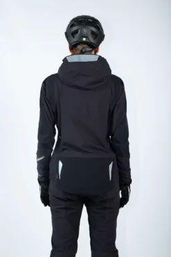 Endura MT500 Waterproof Women's Jacket - Black 14 Endura MT500 Waterproof Women's Jacket - Black -Cycle Fix E9153BK 7