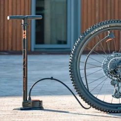 SKS Air-X-Plorer 10.0 Floor Pump - Black -Cycle Fix SKPAX10 57298 03