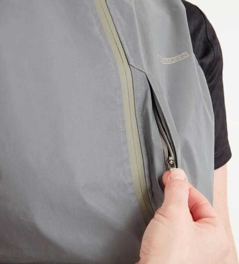 Madison Stellar Shine Reflective Women's Gilet - Silver 6 Madison Stellar Shine Reflective Women's Gilet - Silver - Image 6