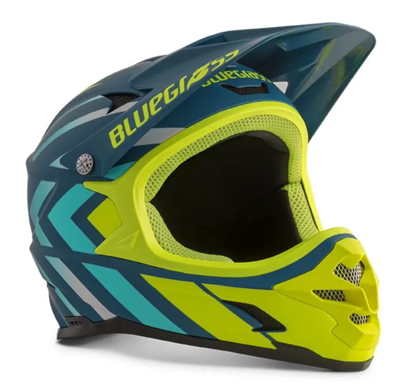 Bluegrass Intox Full Face Helmet - Black Camo 4 Bluegrass Intox Full Face Helmet - Black Camo - Image 4