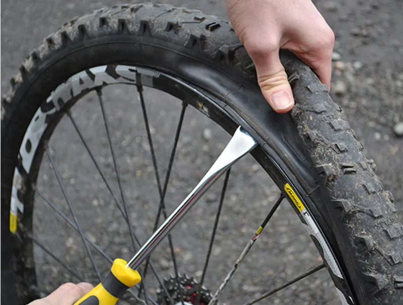 Pedros Downhill Tyre Lever 2 Pedros Downhill Tyre Lever - Image 2