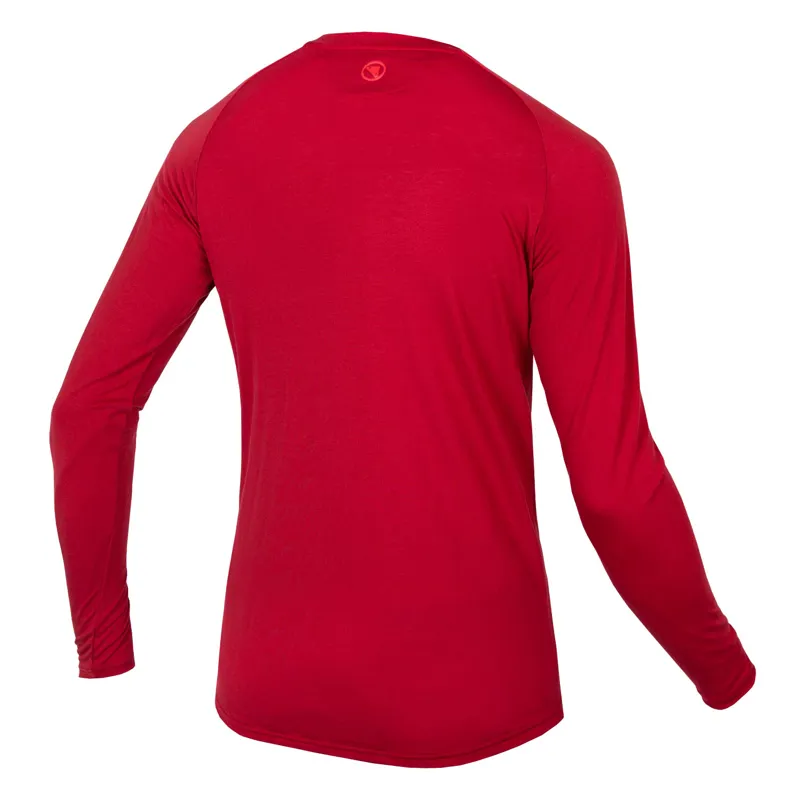 Endura BaaBaa Blend Men's Long Sleeve Baselayer - Rust Red 5 Endura BaaBaa Blend Men's Long Sleeve Baselayer - Rust Red - Image 5
