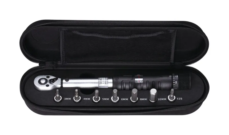 BBB BTL-73 - Torque Fix Torque Wrench - Black/Silver 1 BBB BTL-73 - Torque Fix Torque Wrench - Black/Silver