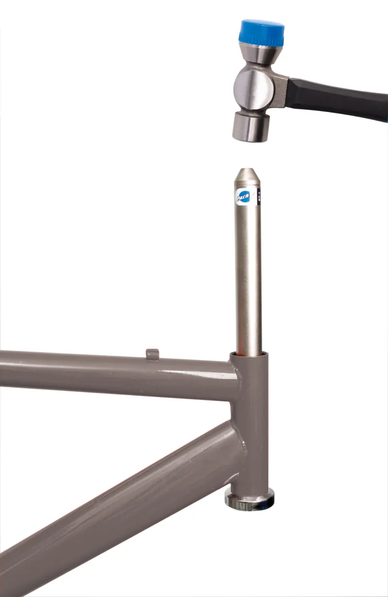 Park Tool RT-1 Head Cup Remover 1 / 1-1 / 8 / 1-1 / 4 Inch - Silver 2 Park Tool RT-1 Head Cup Remover 1 / 1-1 / 8 / 1-1 / 4 Inch - Silver - Image 2